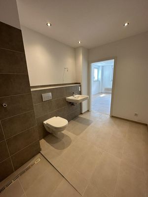 Erstbezug - schöne Wohnung in Beerfurth