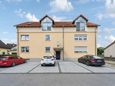 Schöne gepflegte 2-Zimmer-Eigentumswohnung in Teublitz