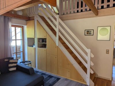 Helle Dachgeschosswohnung mit Garten und Doppelcarport – Ohne Maklerprovision!