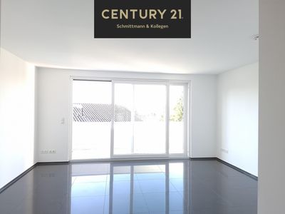 Exklusive, vollständig sanierte Wohnung mit großzügigem Raumgefühl und drei Balkonen