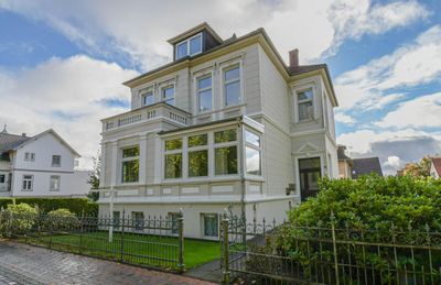 6659 - Sofort Bezugsfrei! Attraktive 4-Zimmer-Wohnung in weißer Altbauvilla im Herzen von Oldenburg!