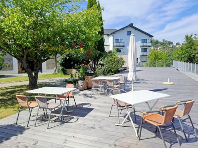 ++ MODERNES DESIGN MIT ZEITLOSER ELEGANZ ++ URBANES WOHNERLEBNIS MIT WELLNESS ++ ERSTBEZUG NACH KERNSANIERUNG ++