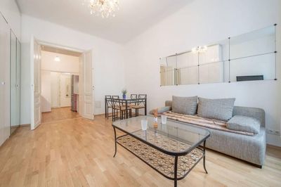 Bezugsfreie 1,5 Zimmer-Wohnung