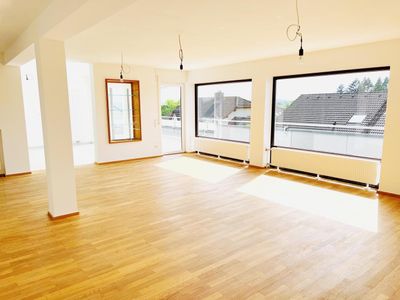 Moderne 3-Zimmer Wohnung mit Balkon und Einbauküche in Top Lage