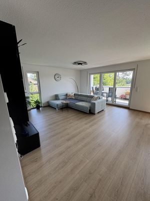 Stilvolle 4-Zimmer-Wohnung mit hochwertiger Ausstattung und Balkon – ruhig, grün und zentrumsnah