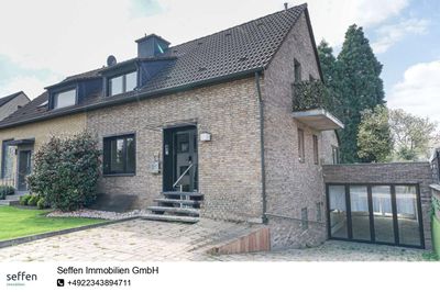 *TOP MIETPREIS: Geräumige Doppelhaushälfte mit großem Garten & Außenbereich in Düsseldorf-Wersten*