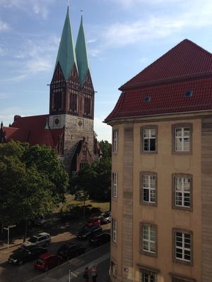 Frisch renovierte 3-Zimmerwohnung im Lichtenberger Kiez