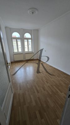 Schicke 4-Zimmer-Wohnung, 2. Obergeschoss in der City