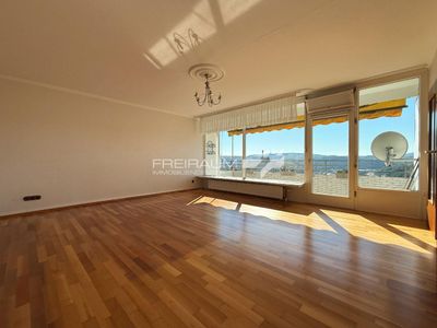 FREIRAUM4 +++ Gepflegte 3-ZKB Wohnung mit Garage in Stadtnähe !