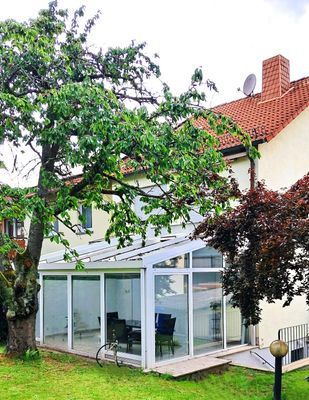 Gepflegte Doppelhaushälfte mit Wintergarten zu vermieten