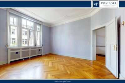 Stilaltbau mit Gewerbeeinheit nahe Holzhausenviertel