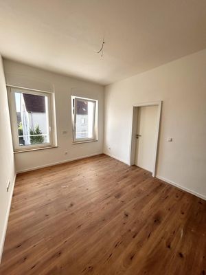 WOHNUNG zu VERMIETEN ++ kernsanierte Whg. in Gladbeck – 54 m²