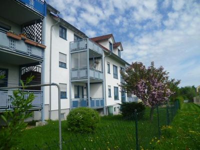 Bergblick-Balkon, moderner Schnitt & Küche startklar – einfach einziehen und genießen!