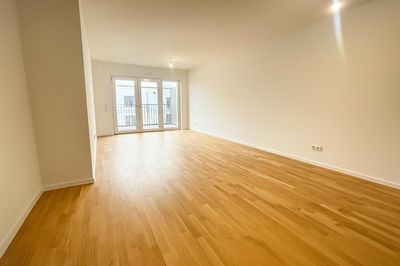 Erstbezug gehobene 2-ZKDB, 2x Balkon, Tiefgaragenstellplatz in bester Lage