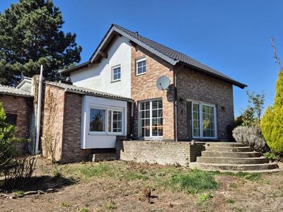 "Individuelles Einfamilienhaus mit Potential!"