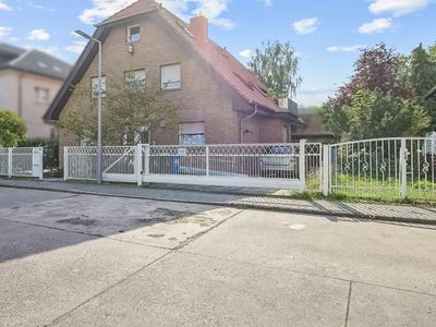 Mehrgenerationenwohnen mit ca. 350 m² Wohn/Nutzfläche in S- und U-Bahn Nähe von Wittenau