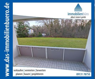 Schöne 4-Zimmer-Wohnung direkt am Waldrand mit Südbalkon und TG-Stellplatz