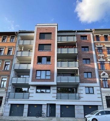 Schöne 4-Raum Wohnung in City Nähe und direkt am Lene Voigt Park