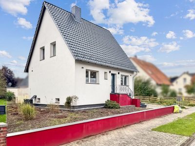 Teilsaniertes Einfamilienhaus mit ca. 116 m² Wohnfläche in Rieseberg-Königslutter