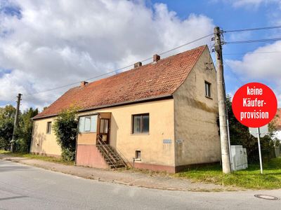HORN IMMOBILIEN ++ großes Haus mit 11 Zimmern und zwei Bädern in Knorrendorf/Kastorf
