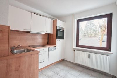 Schöne, renovierte 2 Zimmer EG Wohnung ab sofort in Panten zu vermieten