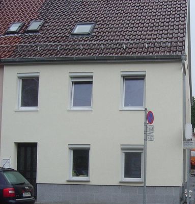 Gepflegte Doppelhaushälfte in zentraler Lage – Nähe Schwabengalerie, ideal für Paare oder Expats