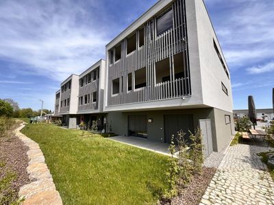Hochwertige 2-Zi-Wohnung mit überdachter/m Loggia/Balkon in bester Lage von Leutkirch zu vermieten