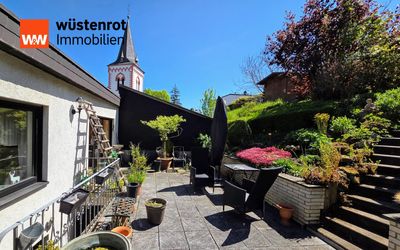 Charme trifft Funktion - Wohnung mit Ladeneinheit und zusätzlichem Grundstück in guter Lage!