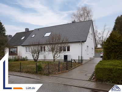 Sanierte Doppelhaushälfte in Kiel - Elmschenhagen || Allgäuer Straße || Lütt Immobilien Kiel