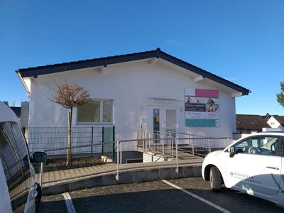 MANNELLA * Repräsentative Bürofläche im Gewerbegebiet * 67qm, zentrale Lage in Neunkirchen