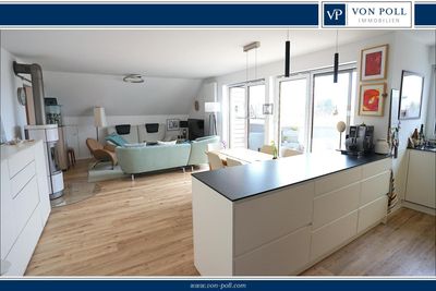 großzügige Dachgeschosswohnung