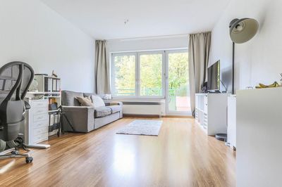 CLEVER GESCHNITTENE SINGLEWOHNUNG IN BELIEBTER LAGE VON EHRENFELD