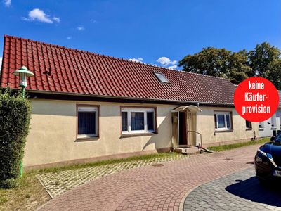 HORN IMMOBILIEN ++ RESERVIERT++Doppelhaushälfte an der Stadtmauer in Brüssow bei Pasewalk