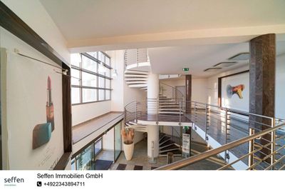 *PAUSCHALMIETE* Separiert, sehr gepflegt & in Autobahnnähe: Repräsentative Büroräume in Rösrath!