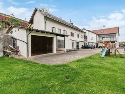 Familienfreundliches Einfamilienhaus in ruhiger Lage und großzugigem Garten in Nersingen