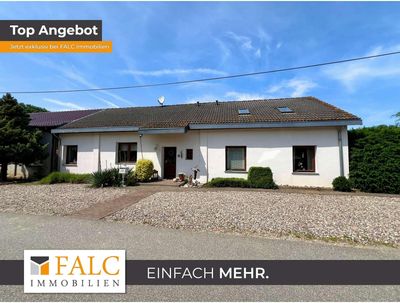 ***Charmante Doppelhaushälfte in ruhiger Lage – Ideal für Familie und Naturfreund***