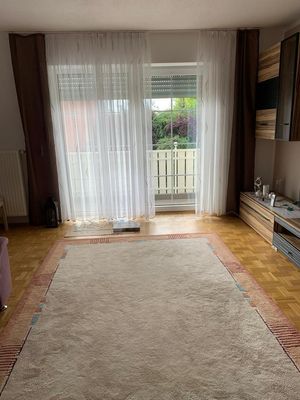 Gepflegte 3-Zimmer-Wohnung mit Garage in Thalmassing