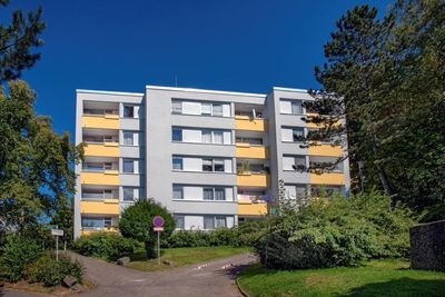 Ab sofort frei! renovierte 2-Zimmer-Wohnung mit Balkon in Kreuztal - WBS erforderlich