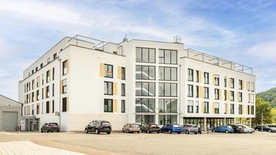 Helle 2-Zimmer Neubauwohnung (2019) – voll möbliert, Fußbodenheizung, Aufzug, top Lage