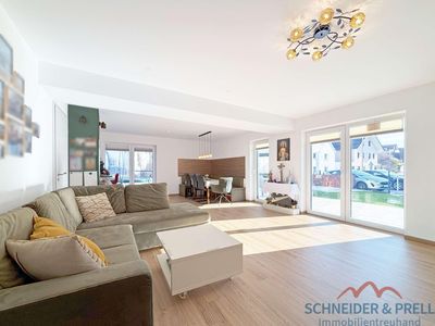 Neuwertige Gartenwohnung in modernem Mehrfamilienhaus