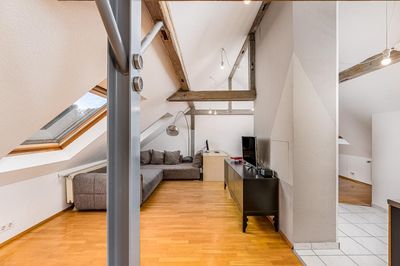 Loft-Feeling im Kurpark – Helle 2,5-Zimmer-Dachwohnung