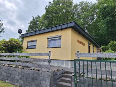 WINDECK-Dattenfeld | Saniertes Wochenendhaus mit großer Terrasse und toller Aussicht