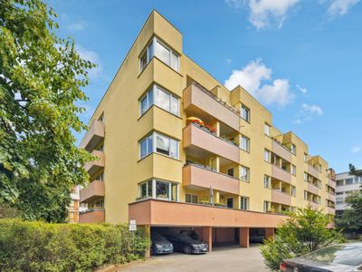 Vermietete 2-Zimmer-Wohnung mit Balkon in ruhiger Lage in Berlin-Tempelhof nahe Alboinplatz