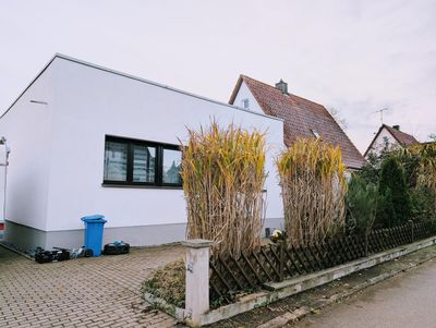 Wohnen & Arbeiten unter einem Dach I Top - Lage I sofort verfügbar I Ein- bzw. Zweifamilienhaus