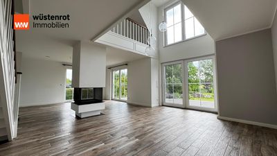 Nachhaltig wohnen im Grünen – Einfamilienhaus (A+) mit Weitblick und viel Platz für die Familie