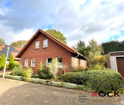 Einmalig! Wohnhaus mit großzügigem, ebenerdigen Raumangebot und schönem Garten in ruhiger Lage