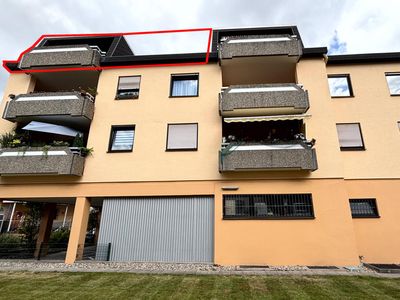 Großzügige 4-Zimmer-Eigentumswohnung mit Balkon und Tiefgaragenplatz