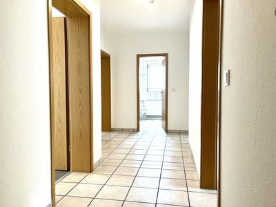 Helle 3 ZKB frisch renovierte Wohnung