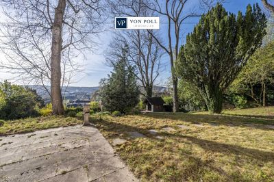 Großzügige Gartenetage mit spektakulärem Panoramablick