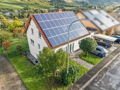 Bezugsfertiges Familienglück mit Einliegerwohnung in unmittelbarer Nähe zu Luxemburg!